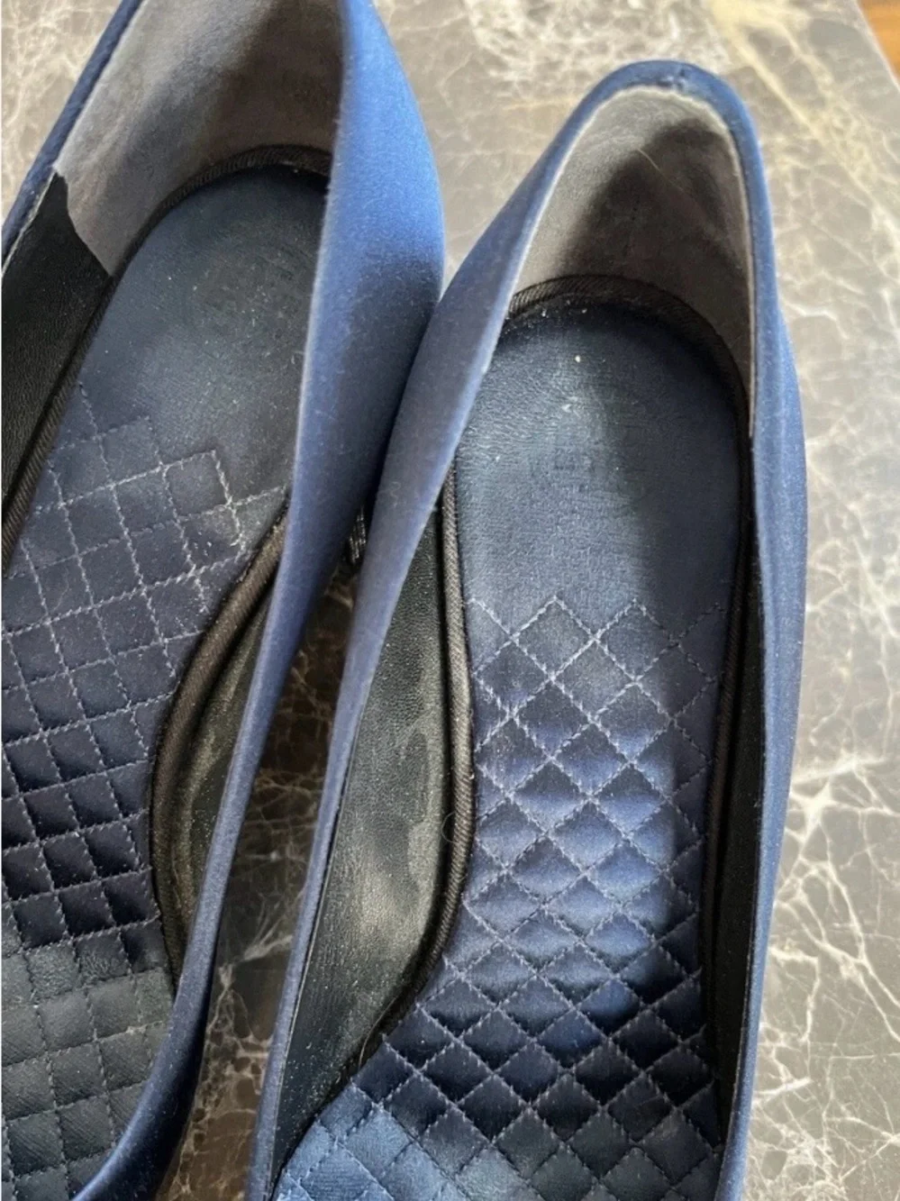 TORY BURCH Gigi Bow Block Heel Pump Satin & Velvet Jeweled Logo Blue Black 9.5
